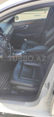 Mercedes E 220 2009, 253,421 km - 2.2 l - Bakı