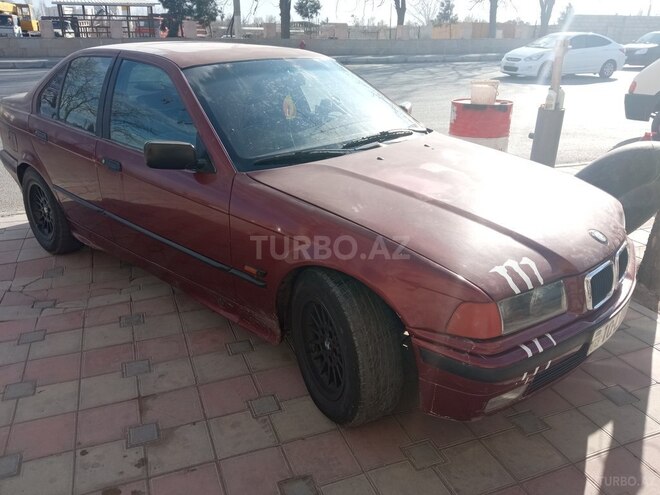 BMW 316 1992, 250,000 km - 1.6 л - Mingəçevir
