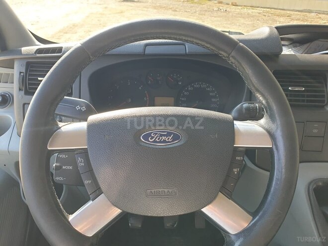 Ford Transit 2010, 450,000 km - 2.2 l - Bakı
