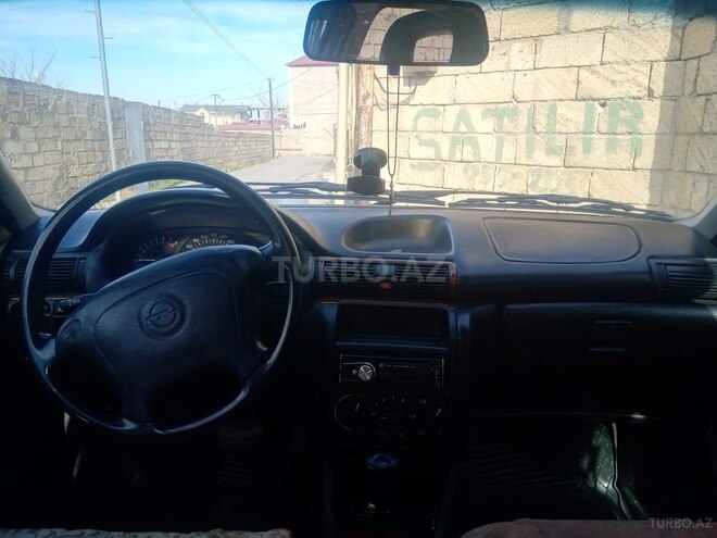 Opel Astra 1996, 348,000 km - 2.0 l - Sumqayıt