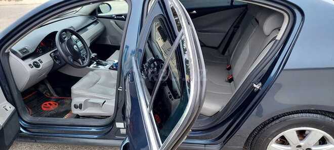 Volkswagen Passat 2006, 225,000 km - 2.0 l - Bakı