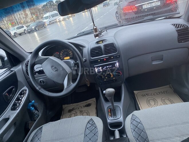 Hyundai Accent 2005, 357,000 km - 1.6 l - Bakı