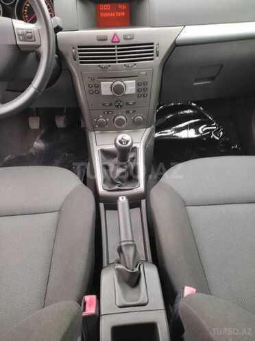 Opel Astra 2006, 144,000 km - 1.4 l - Bakı