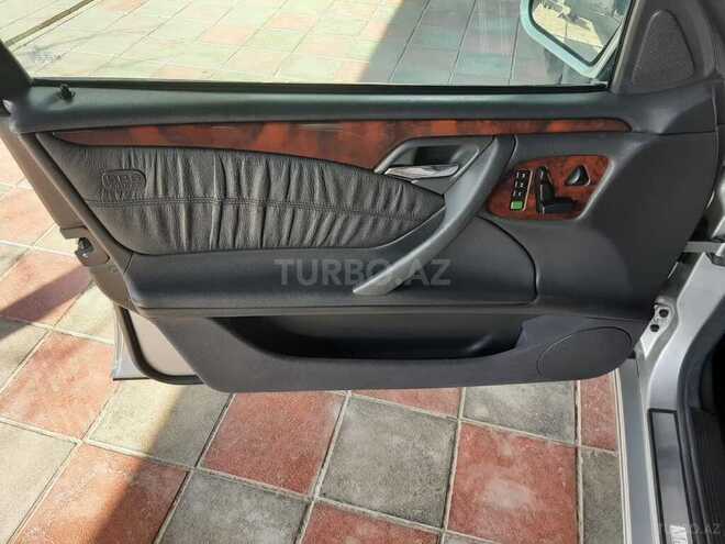 Mercedes E 240 2000, 159,085 km - 2.4 l - Bakı