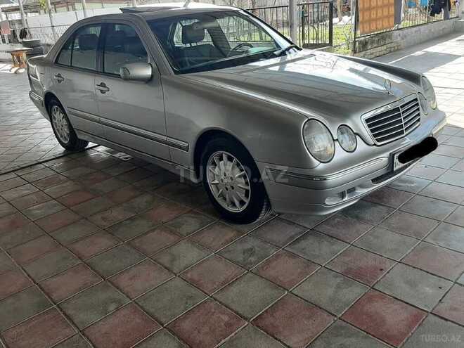 Mercedes E 240 2000, 159,085 km - 2.4 l - Bakı