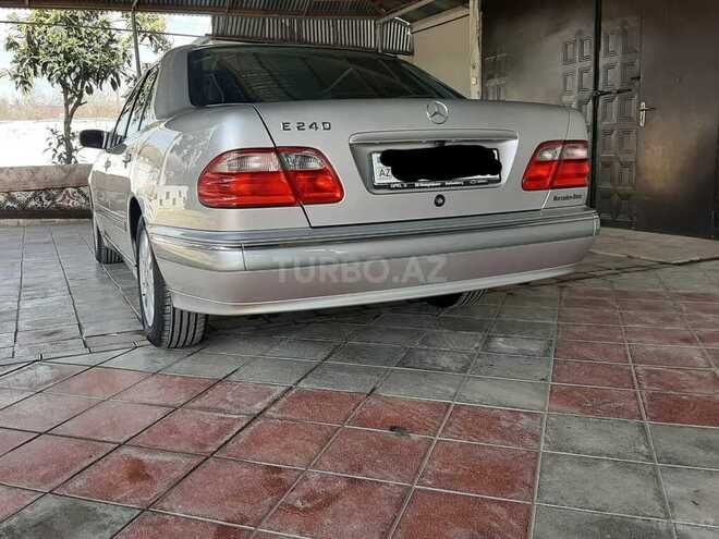 Mercedes E 240 2000, 159,085 km - 2.4 l - Bakı
