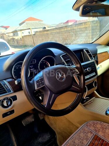 Mercedes ML 350 2012, 188,500 km - 3.5 l - Bakı