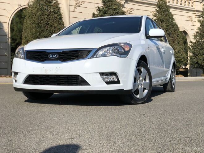 Kia Ceed 2010, 114,806 km - 1.4 l - Gəncə