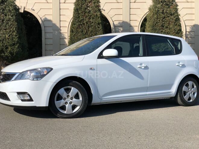 Kia Ceed 2010, 114,806 km - 1.4 l - Gəncə