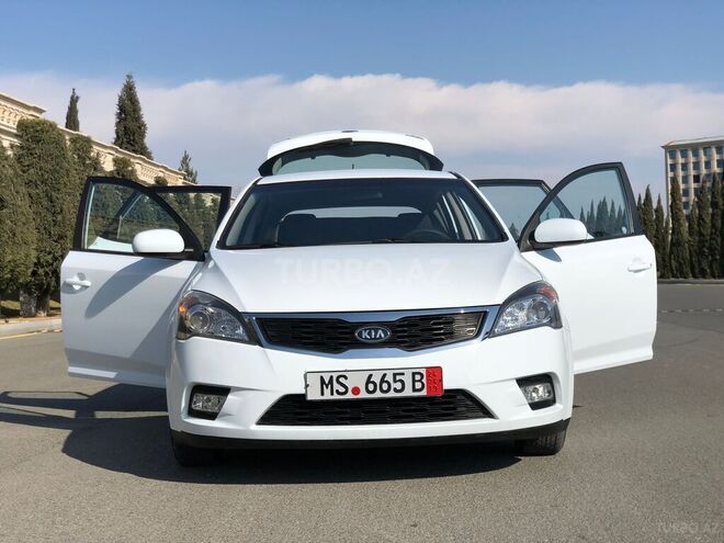 Kia Ceed 2010, 114,806 km - 1.4 l - Gəncə