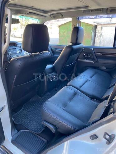 Mitsubishi Pajero 2014, 104,500 km - 3.0 l - Bakı