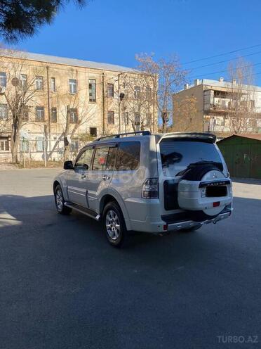 Mitsubishi Pajero 2014, 104,500 km - 3.0 l - Bakı