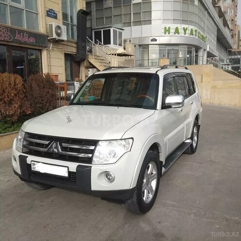 Mitsubishi Pajero 2008, 177,200 km - 3.0 л - Bakı