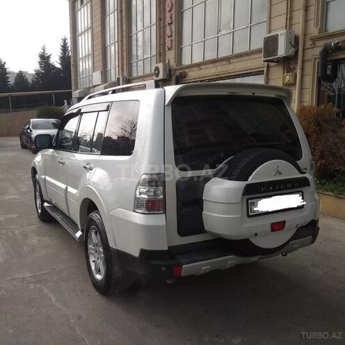 Mitsubishi Pajero 2008, 177,200 km - 3.0 л - Bakı