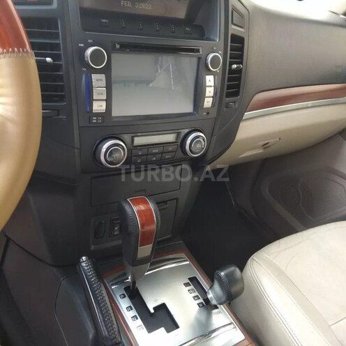 Mitsubishi Pajero 2008, 177,200 km - 3.0 л - Bakı