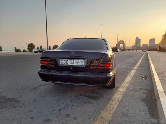 Mercedes E 240 2000, 400,000 km - 2.4 l - Bakı