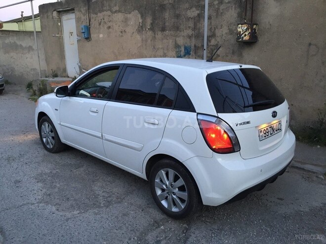 Kia Rio 2010, 202,000 km - 1.5 l - Bakı