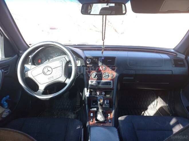 Mercedes C 180 1999, 257,747 km - 1.8 l - Bakı