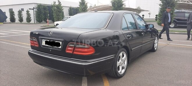 Mercedes E 240 2001, 353,333 km - 2.4 l - Şirvan