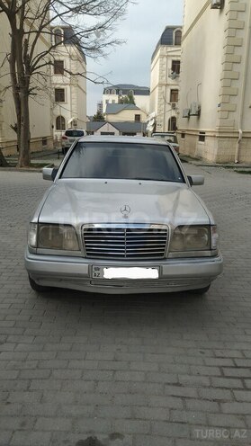 Mercedes E 220 1994, 396,854 km - 2.2 l - Bakı