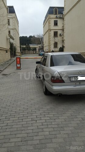 Mercedes E 220 1994, 396,854 km - 2.2 l - Bakı