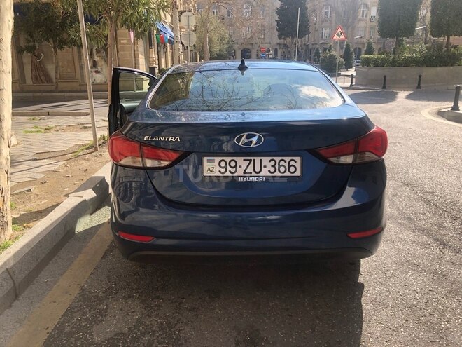 Hyundai Elantra 2015, 91,733 km - 1.8 л - Bakı