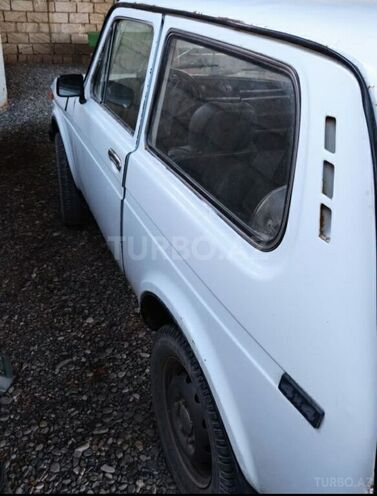 LADA (VAZ) Niva 1989, 300,000 km - 1.6 l - Sabirabad