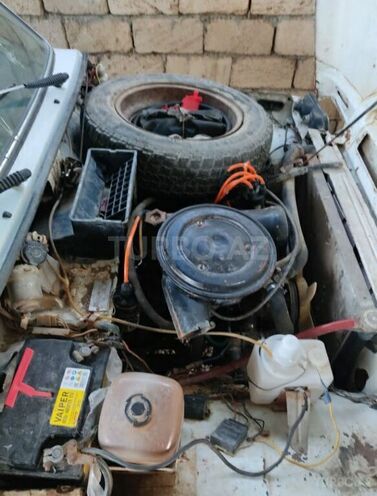 LADA (VAZ) Niva 1989, 300,000 km - 1.6 l - Sabirabad
