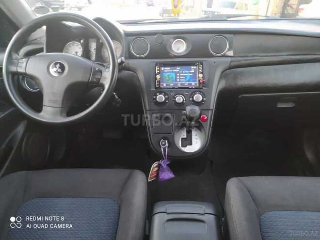 Mitsubishi Airtrek 2002, 256,935 km - 2.0 l - Bakı