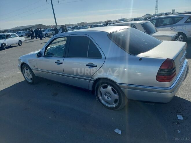 Mercedes C 200 1994, 270,000 km - 2.0 l - Masallı
