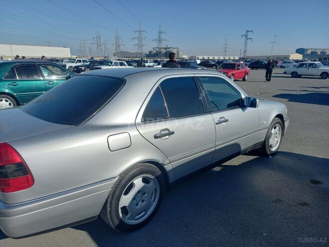 Mercedes C 200 1994, 270,000 km - 2.0 l - Masallı