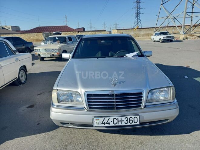 Mercedes C 200 1994, 270,000 km - 2.0 l - Masallı