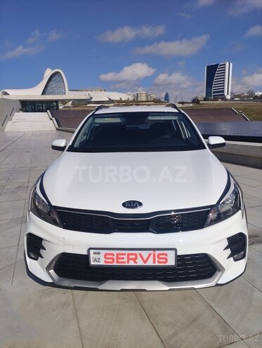 Kia Rio X-Line 2021, 8,800 km - 1.4 л - Bakı
