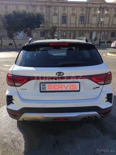 Kia Rio X-Line 2021, 8,800 km - 1.4 л - Bakı