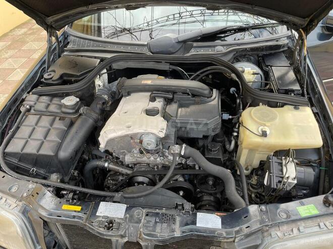 Mercedes C 230 1997, 275,675 km - 2.3 л - Bakı