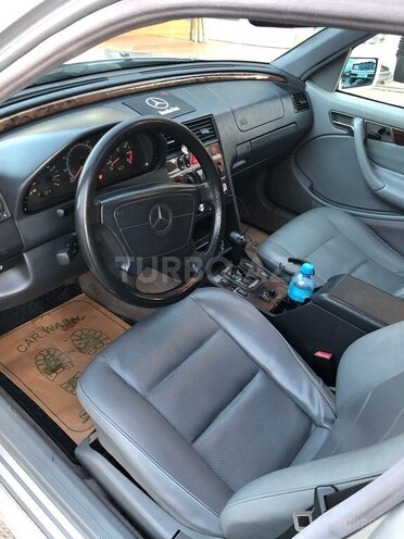 Mercedes C 230 1999, 170,216 km - 2.3 л - Sabirabad