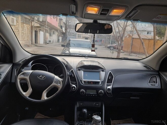 Hyundai ix35 2013, 172,000 km - 2.4 л - Gəncə