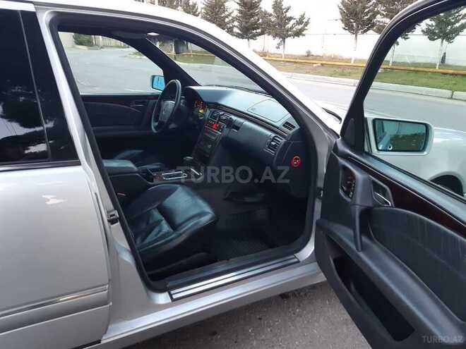 Mercedes E 280 1997, 437,000 km - 2.8 l - Bakı