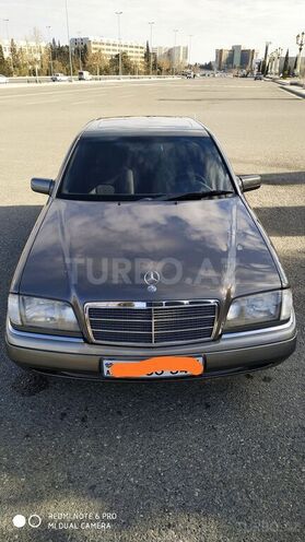 Mercedes C 220 1993, 212,000 km - 2.2 l - Gəncə