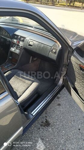 Mercedes C 220 1993, 212,000 km - 2.2 l - Gəncə