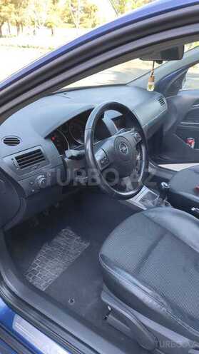Opel Astra 2005, 169,000 km - 2.0 л - Bakı