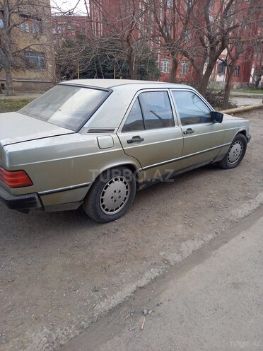 Mercedes 190 1984, 200,180 km - 2.0 l - Gəncə