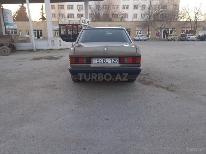 Mercedes 190 1989, 222,222 km - 2.0 л - Sabirabad