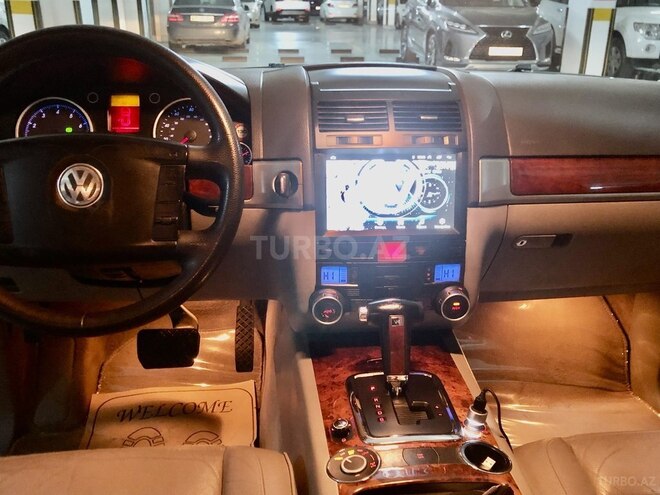 Volkswagen Touareg 2004, 167,900 km - 3.2 л - Bakı