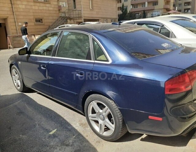 Audi A4 2006, 330,000 km - 2.0 л - Bakı