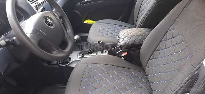 Kia Sportage 2007, 250,000 km - 2.0 l - Bakı
