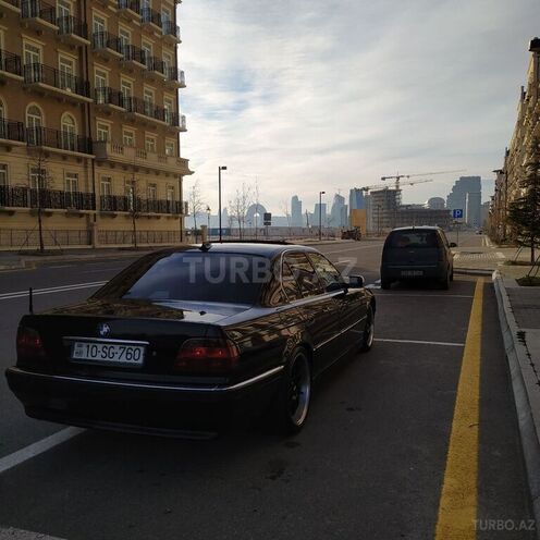 BMW 728 2000, 270,000 km - 2.8 l - Bakı