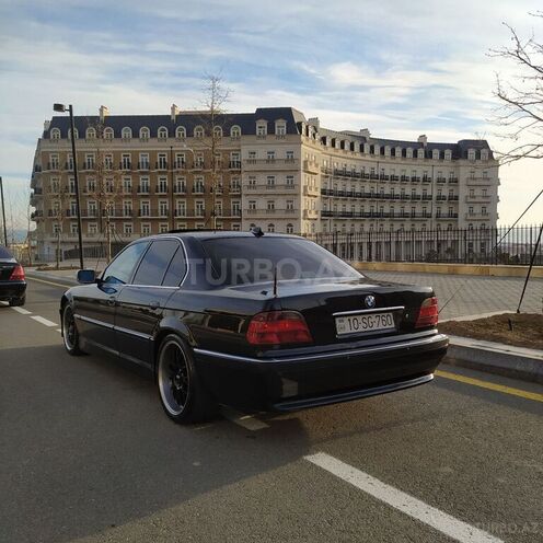 BMW 728 2000, 270,000 km - 2.8 l - Bakı