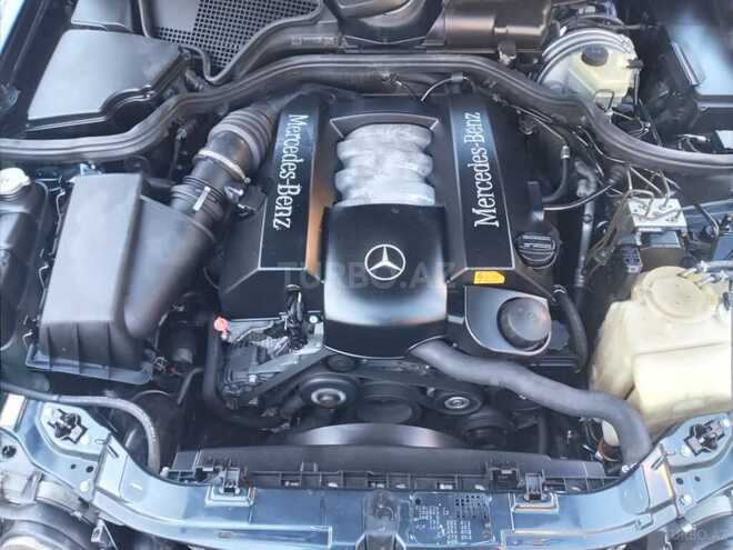 Mercedes E 280 2001, 365,000 km - 2.8 l - Bakı