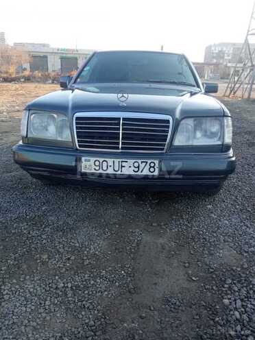Mercedes E 200 1995, 483,000 km - 2.0 л - Sumqayıt
